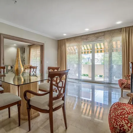 Appartement Tilos & Parking & Piscina *