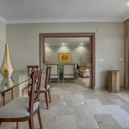 Tilos & Parking & Piscina *