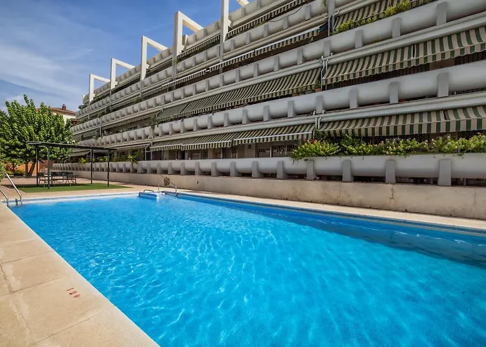 Appartamento Tilos & Parking & Piscina Cordova